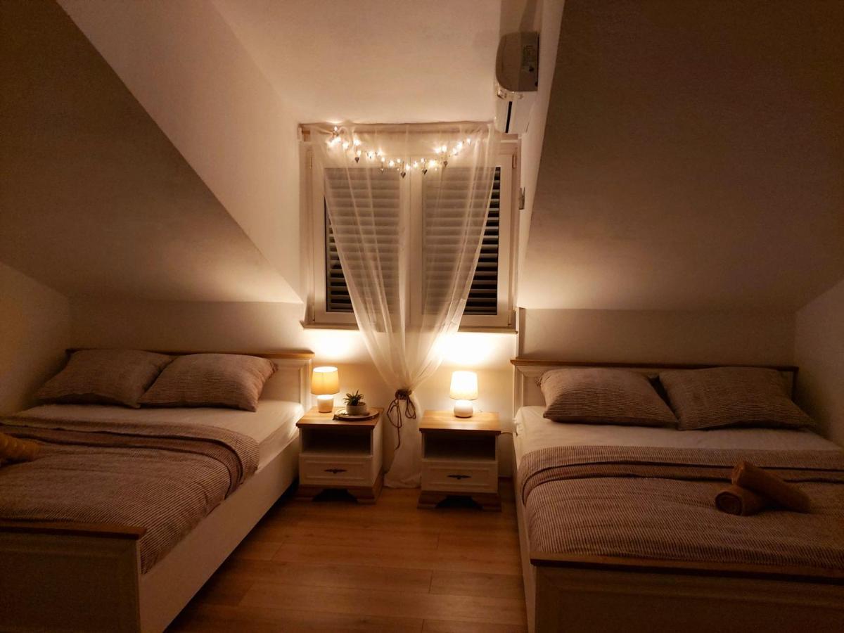 Apartment Hana In Jelsa